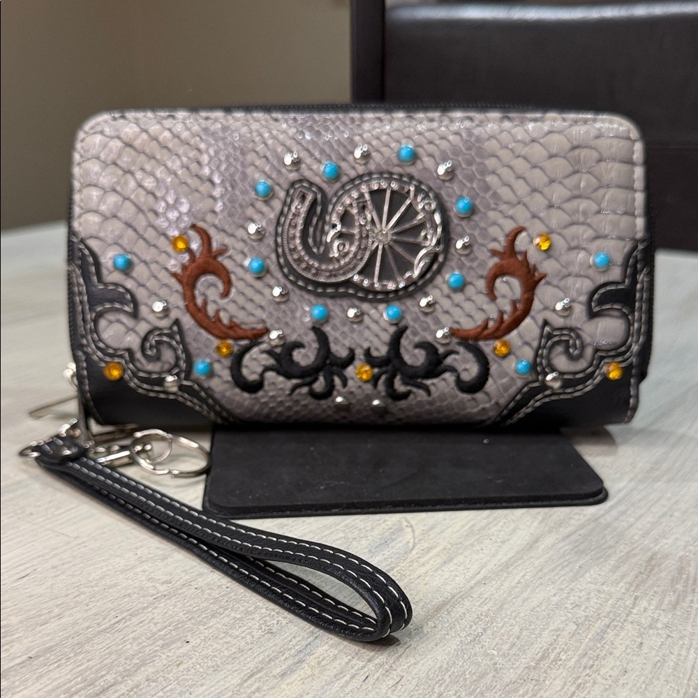 Elegant Gray Embellished Western Women's Clutch